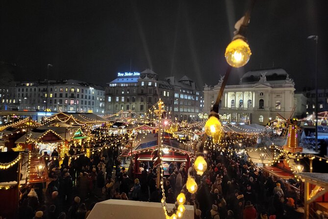 Zurich Christmas Market Tour - Stop 5: Grossmünster area—Christmas market plus a fondue chalet feel