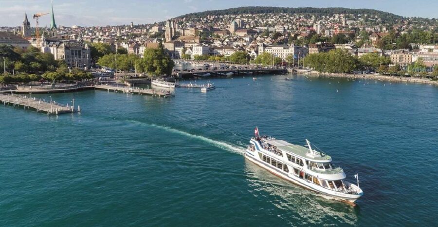 Zurich: City Sightseeing Tour with Lake Cruise - Small practical tips that make the tour smoother