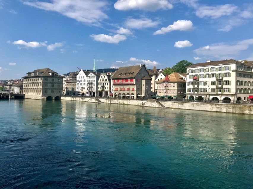 Zurich: City Sightseeing Tour with Lake Cruise - Lake Zurich cruise from Bürkliplatz: audio app views that feel like Switzerland