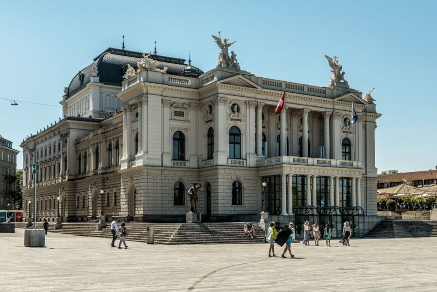 Zurich: City Top Attractions Tour by Bus with Audio Guide - Key highlights before you ride