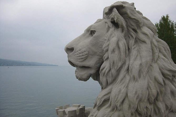 Zurich City Tour with Audio Commentary - Lake Zurich at Hafen Enge: Your Built-In 10-Minute Break
