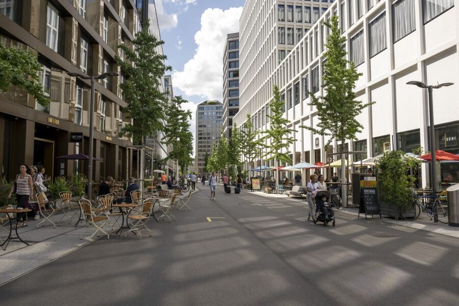 Zurich: City Walking Tour Made in Zurich - Shop stops on Zollstrasse and Europaallee: what you’re really paying for