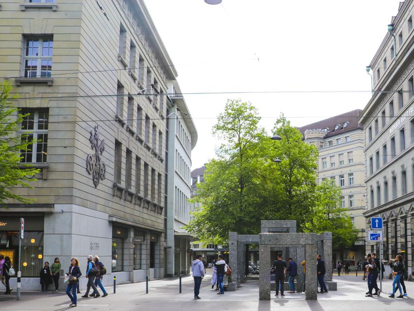 Zurich: Exclusive Swiss Banking Tour with a Local - Bahnhofstrasse: the luxury spine with an older banking heartbeat