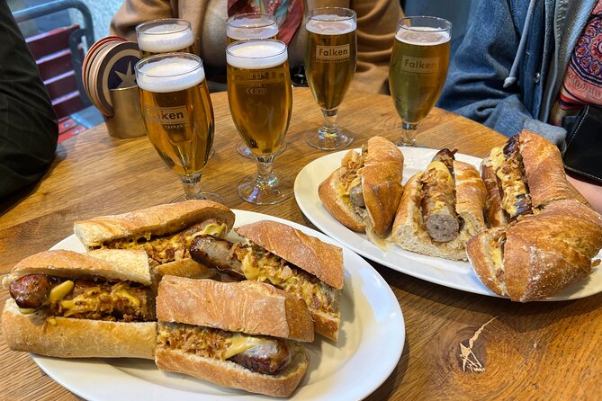 Zurich Food Tour with 10 Local Delicacies, Cheeses & Chocolates - Getting Oriented in Old Town Starting at Bellevue