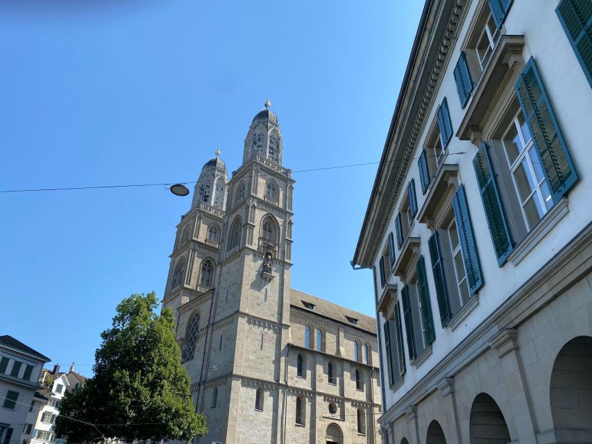 Zurich in the Mirror of the Past: Self-Guided Audio Tour - Starting at Bahnhofplatz: where to begin without stress