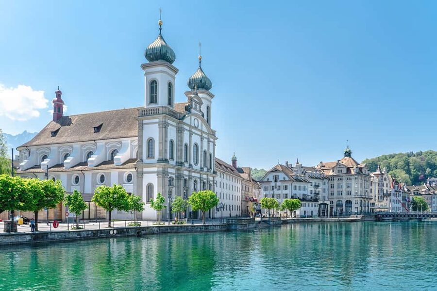 Zurich: Mount Titlis Group Tour with Ice Flyer and Lucerne - The guide factor: keeping timing tight and making the Alps easier