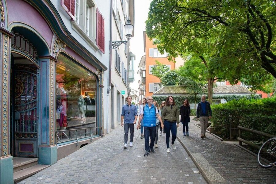 Zurich Old Town Walking Tour: 2-Hours - Who should book this tour?