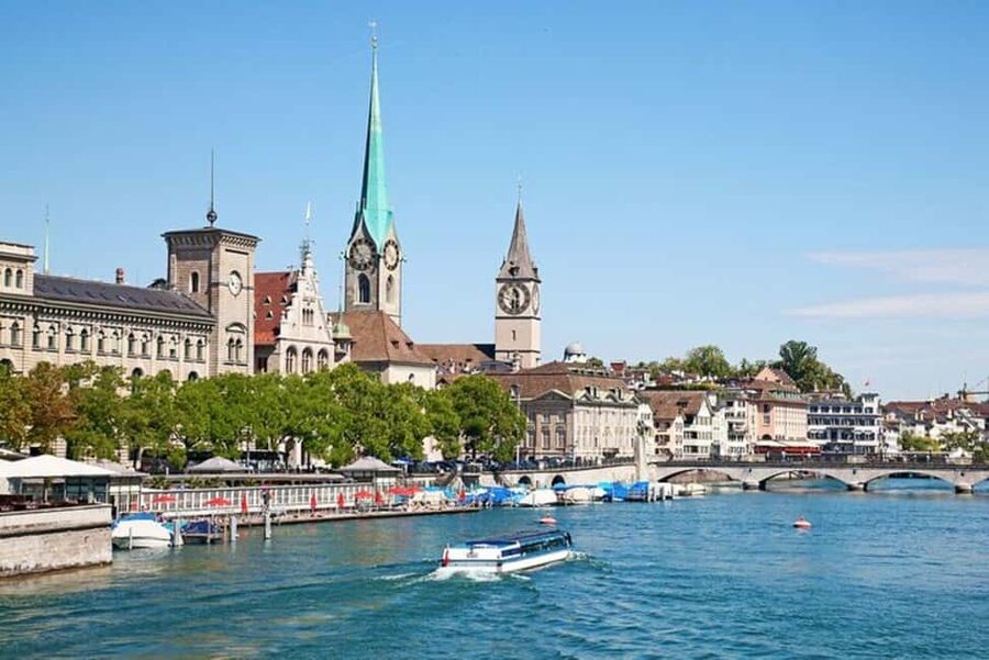 Zurich Old Town Walking Tour - Stop by stop: what you’ll see and why it matters