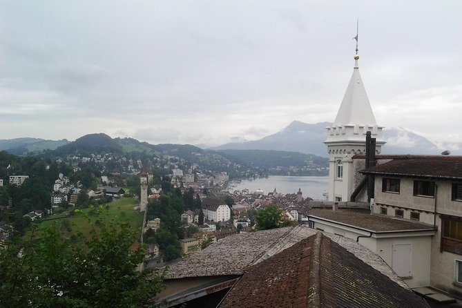 Zürich Private Walking Half-Day Trip with optional Lake Cruise - Lindenhof Hill and the Fraumünster: history above the Limmat