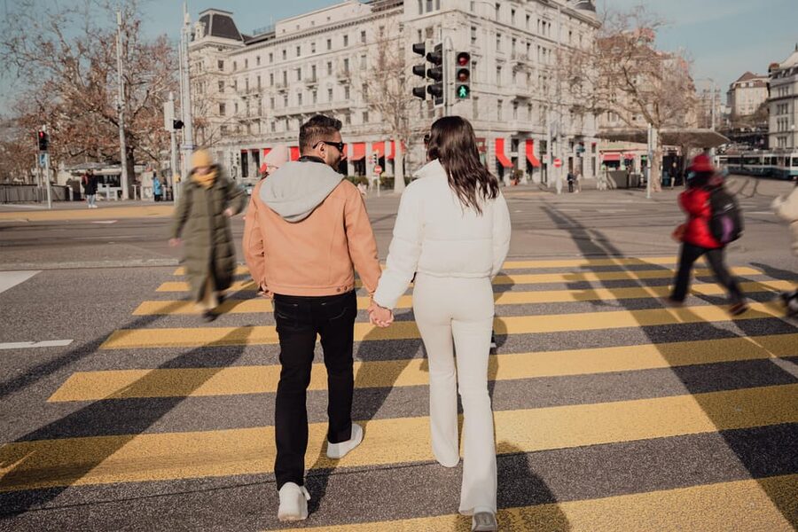 Zurich: Professional Photoshoot at the Best Spots - Key moments that make this photoshoot worth it
